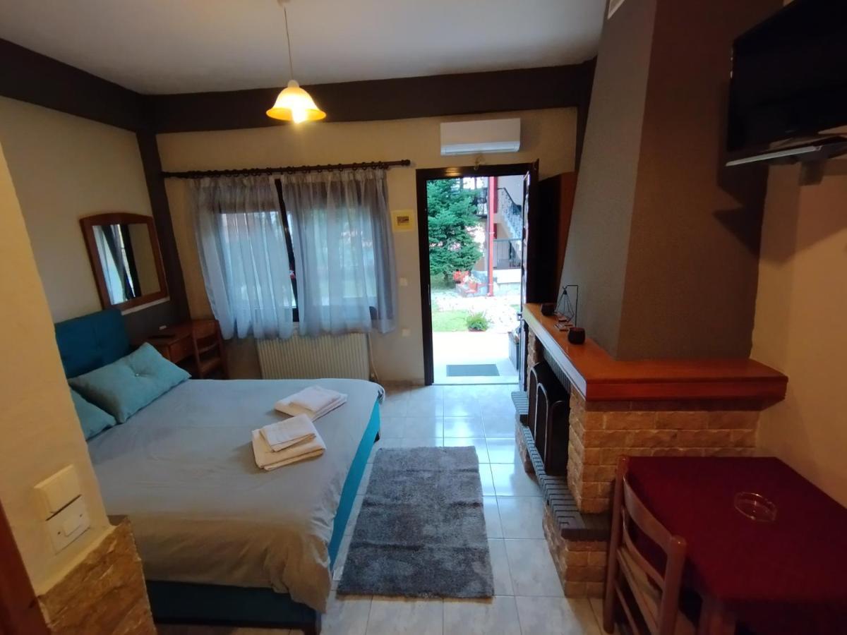 Guesthouse Mythos Órma Екстериор снимка