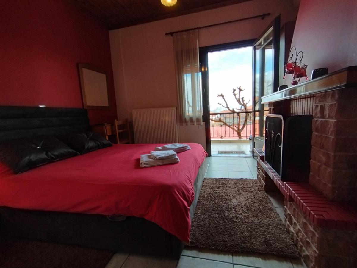 Guesthouse Mythos Órma Екстериор снимка