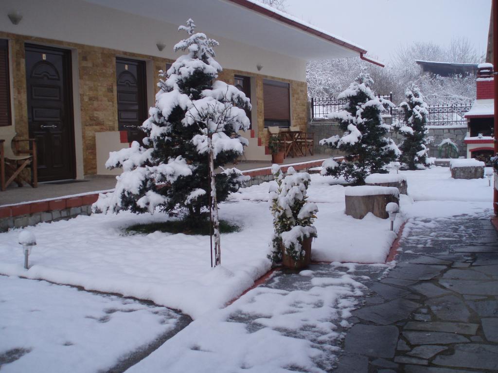 Guesthouse Mythos Órma Екстериор снимка