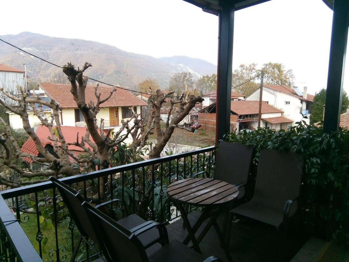 Guesthouse Mythos Órma Екстериор снимка