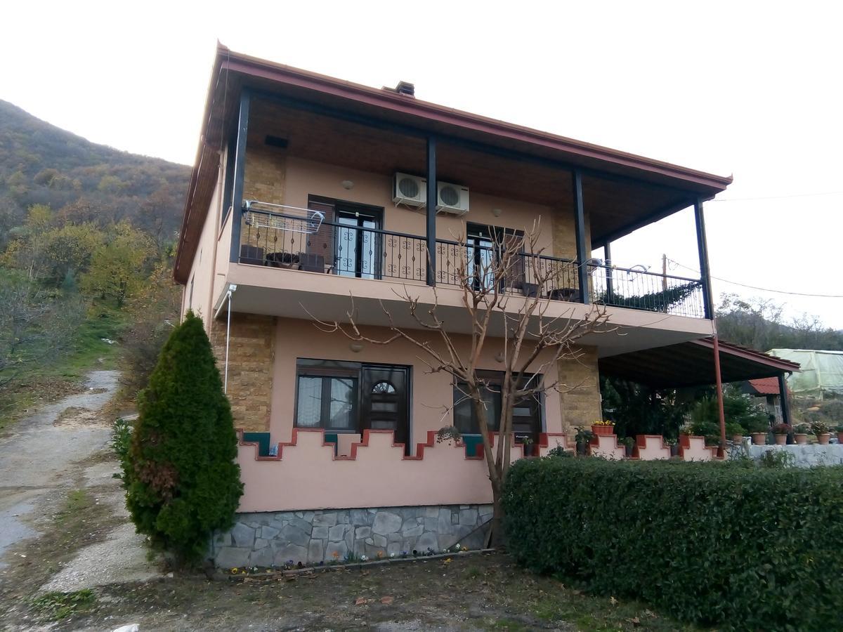 Guesthouse Mythos Órma Екстериор снимка