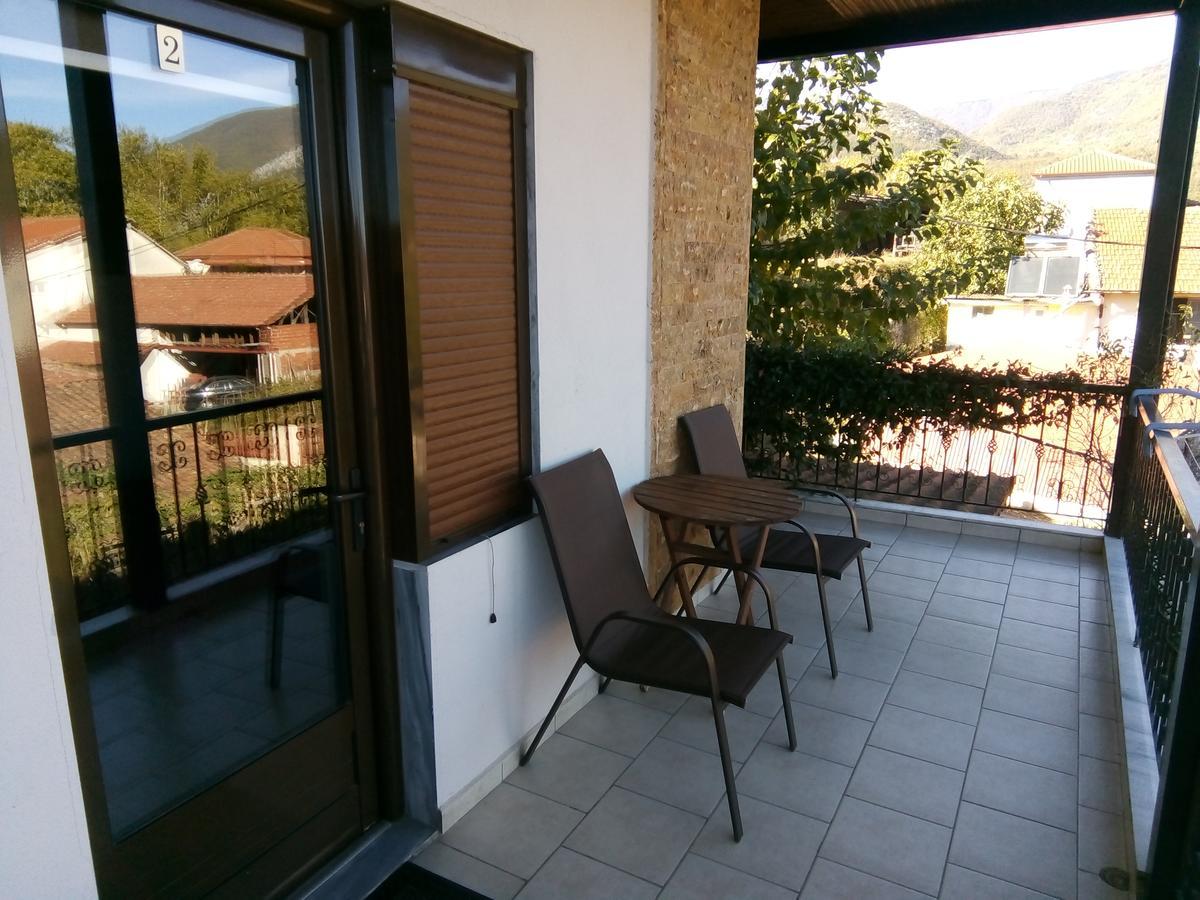 Guesthouse Mythos Órma Екстериор снимка